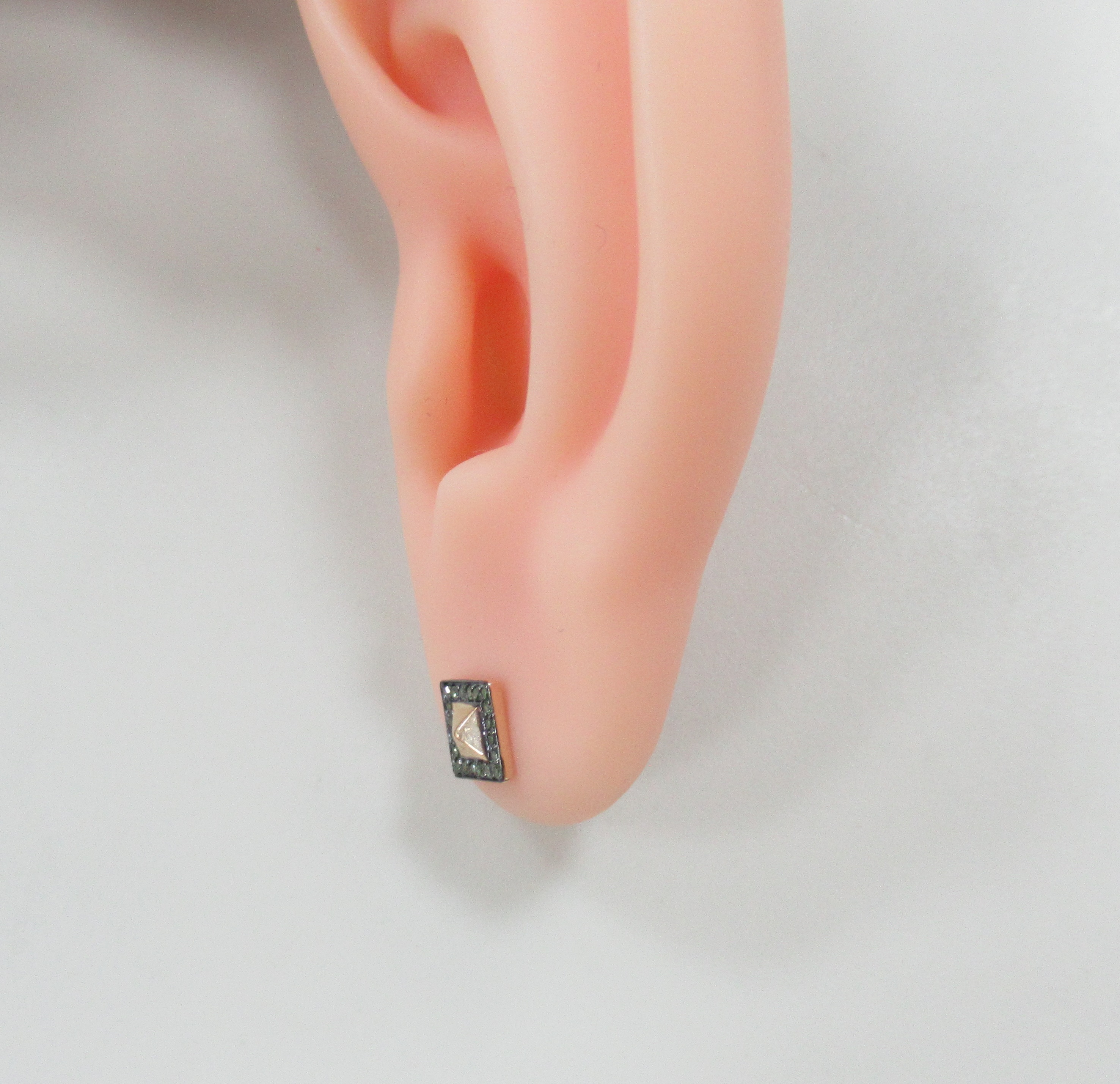 10511-001167 Серьги (Au 585)